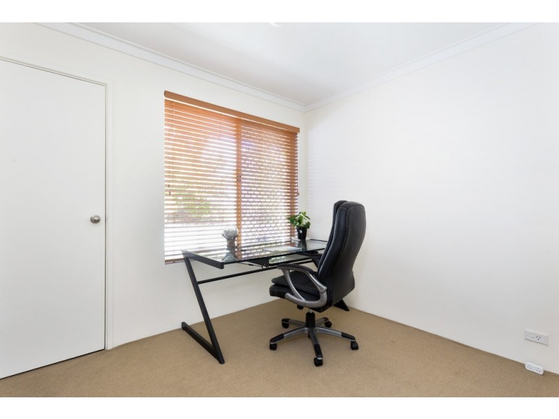 16A Passey Place, Kardinya WA 6163