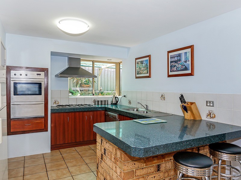 32 Marvell Ave, Spearwood WA 6163