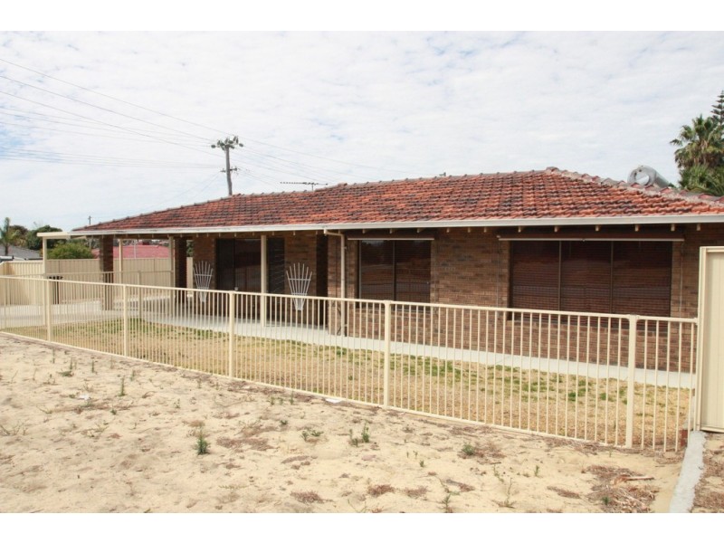1 Plover Drive, Yangebup WA 6164