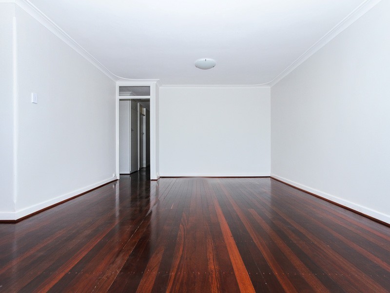 5b Cobine Street, Spearwood WA 6163