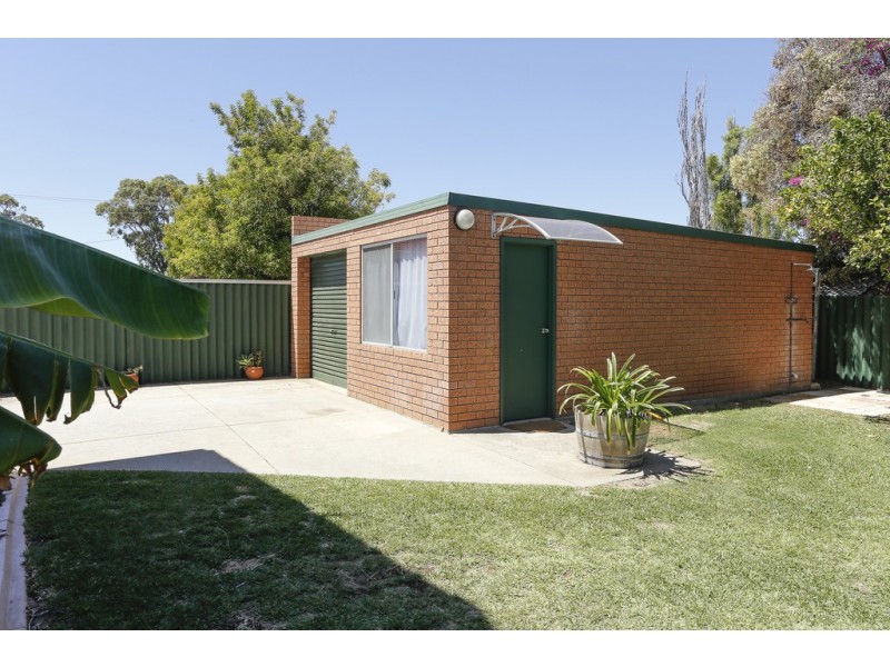 4 Fluellen Way, Hamilton Hill WA 6163