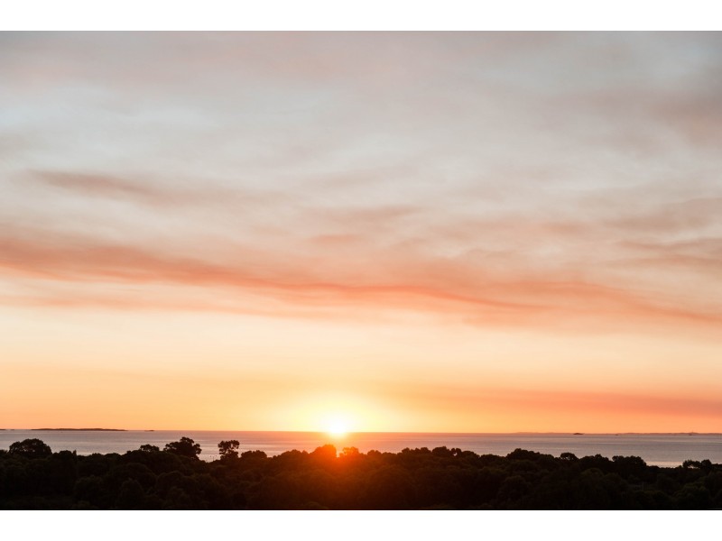 22 Richardson Road, Coogee WA 6166