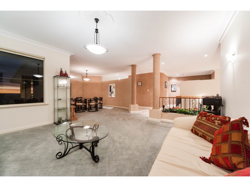 22 Richardson Road, Coogee WA 6166