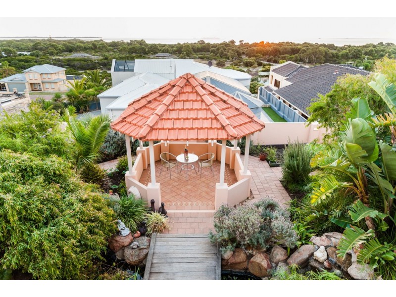 22 Richardson Road, Coogee WA 6166