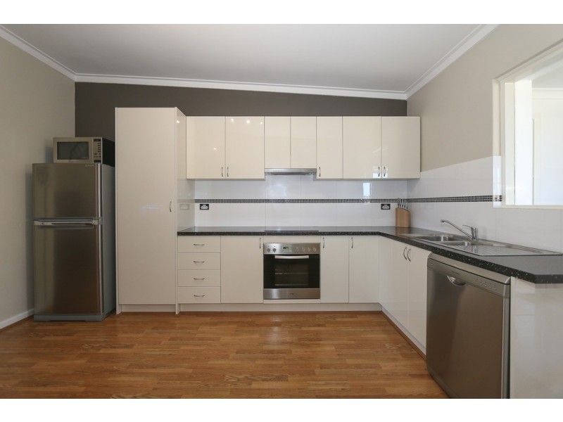 16C Fortini Court, Hamilton Hill WA 6163