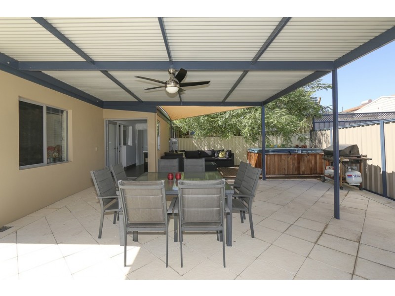 16C Fortini Court, Hamilton Hill WA 6163