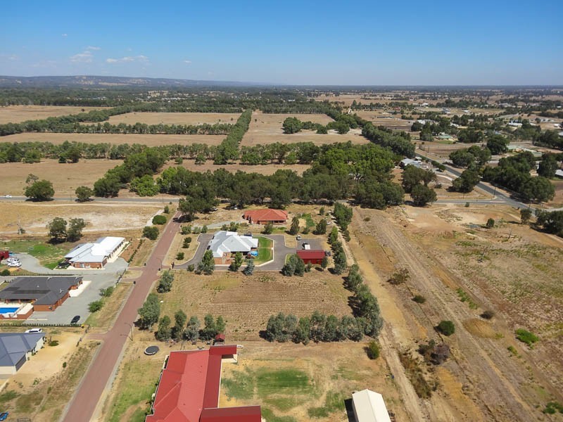23 Learmouth Turn, Byford WA 6122