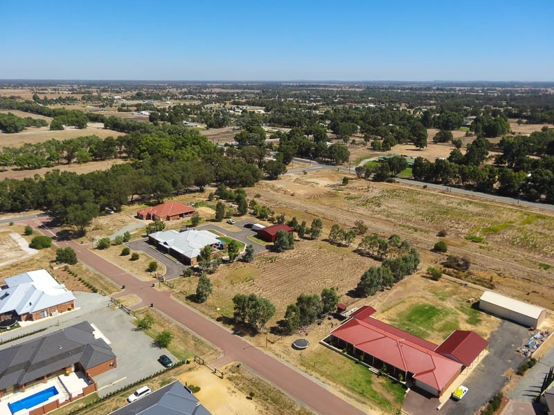 23 Learmouth Turn, Byford WA 6122