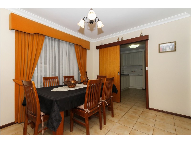 19 Amberley Way, Hamilton Hill WA 6163