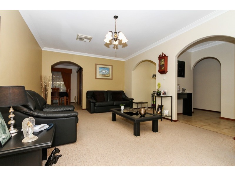 19 Amberley Way, Hamilton Hill WA 6163