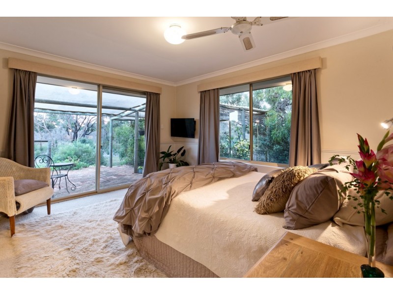 31 Wilga Court, Banjup WA 6164