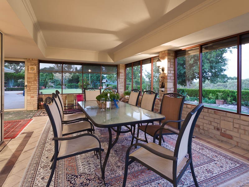 55 Scovell Crescent, Anketell WA 6167
