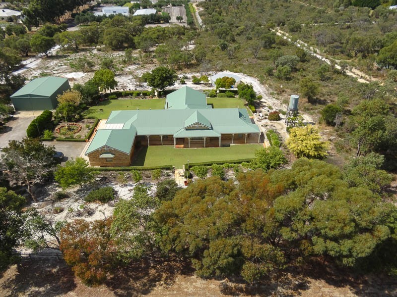 55 Scovell Crescent, Anketell WA 6167