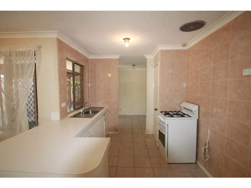 20 Arcaman Place, South Lake WA 6164