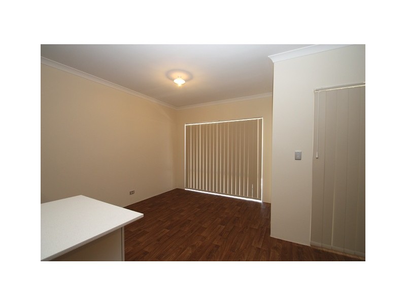 14 Student Loop, Coolbellup WA 6163