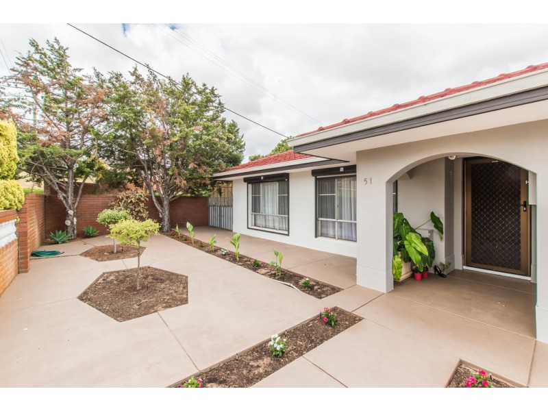 51 Owen Road, Hamilton Hill WA 6163