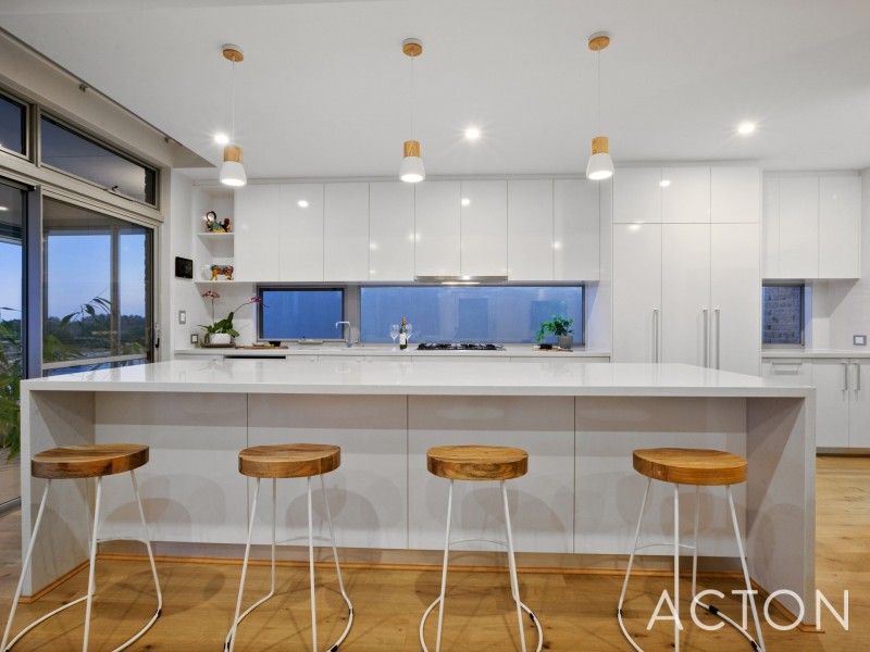 26 Cormorant Key, Wannanup WA 6210