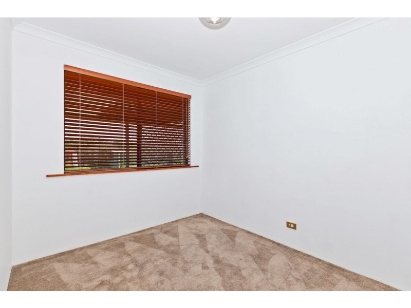 18 Yangebup Road, Yangebup WA 6164