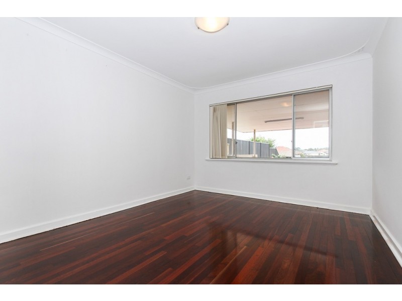 227B Hamilton Road, Coogee WA 6166