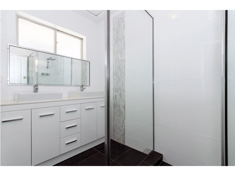 227B Hamilton Road, Coogee WA 6166