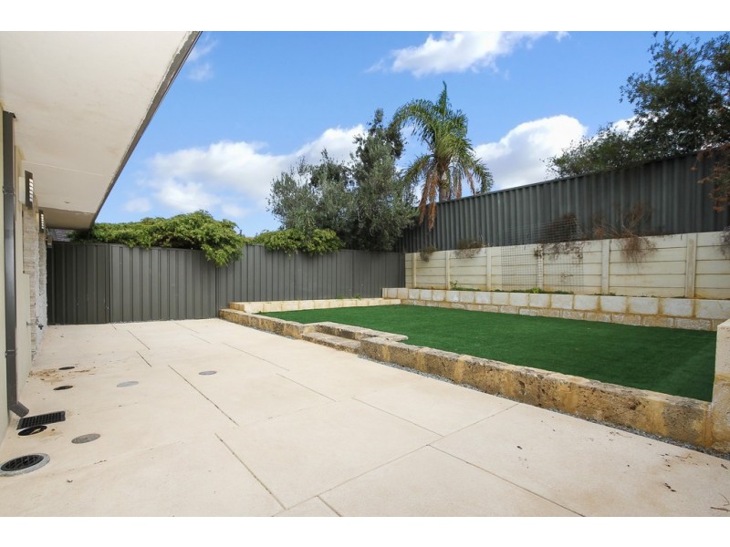 227B Hamilton Road, Coogee WA 6166