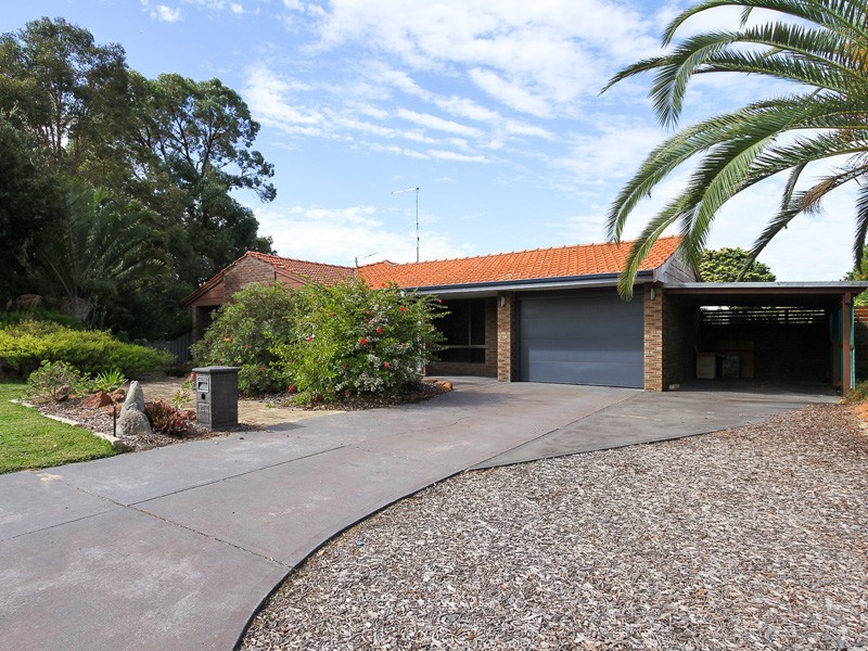 2 Twain Close, Munster WA 6166