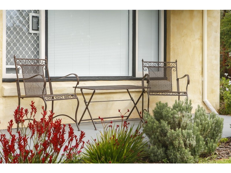 19 Holmes Place, Hilton WA 6163