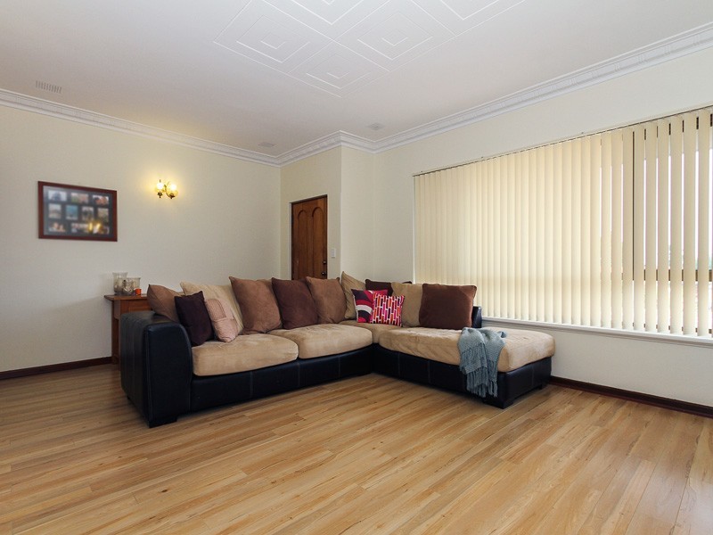 6 Aberle Street, Hamilton Hill WA 6163