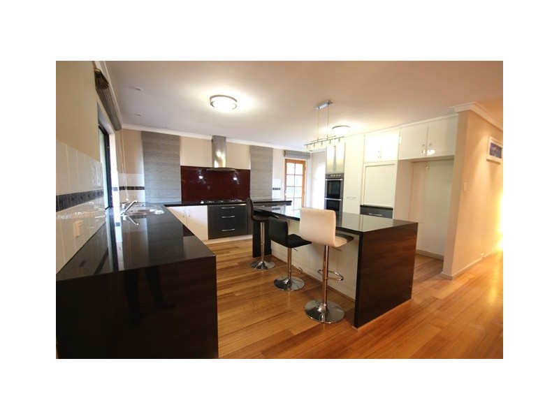 6 Exton Place, Spearwood WA 6163