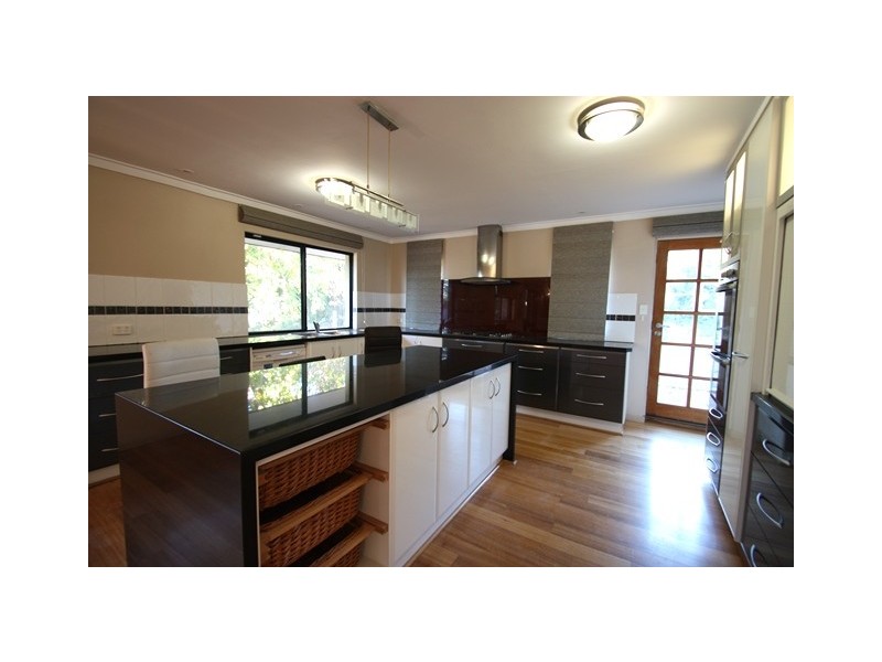 6 Exton Place, Spearwood WA 6163