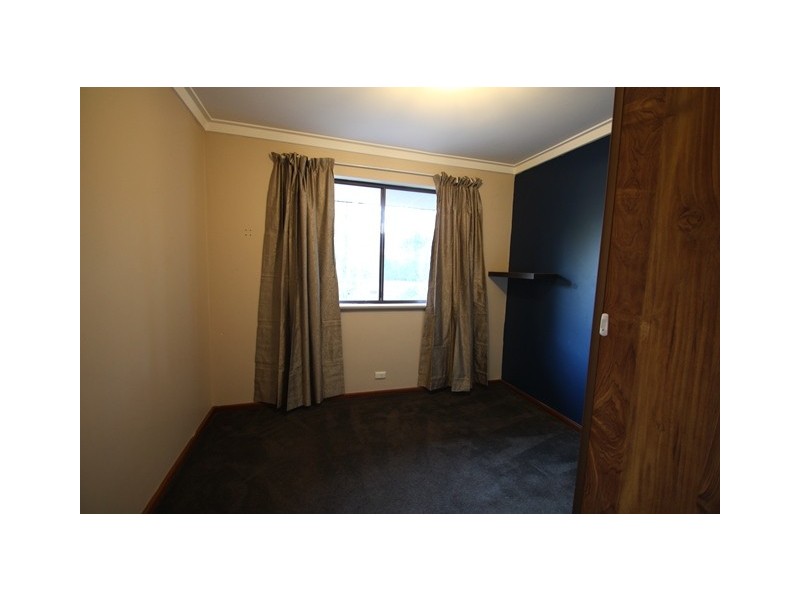 6 Exton Place, Spearwood WA 6163