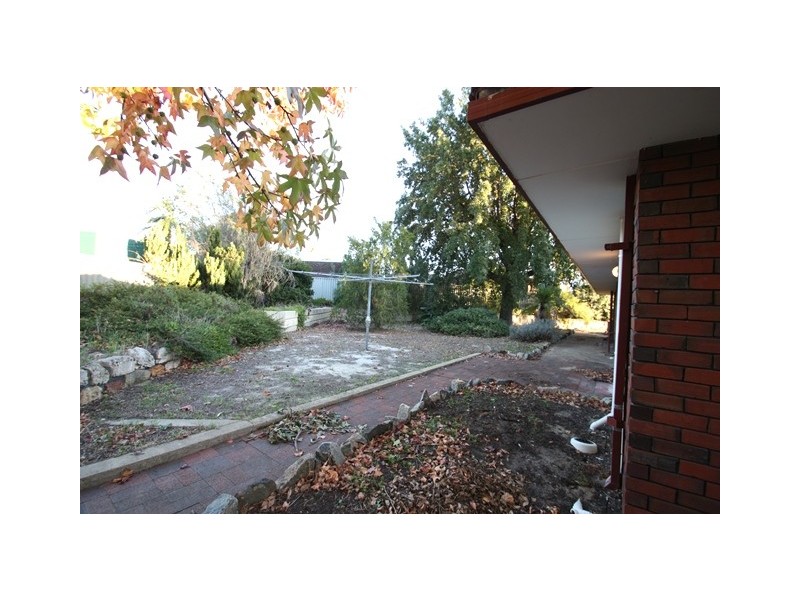 6 Exton Place, Spearwood WA 6163