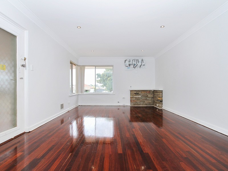 227B Hamilton Road, Coogee WA 6166