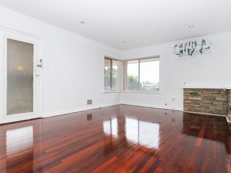 227B Hamilton Road, Coogee WA 6166