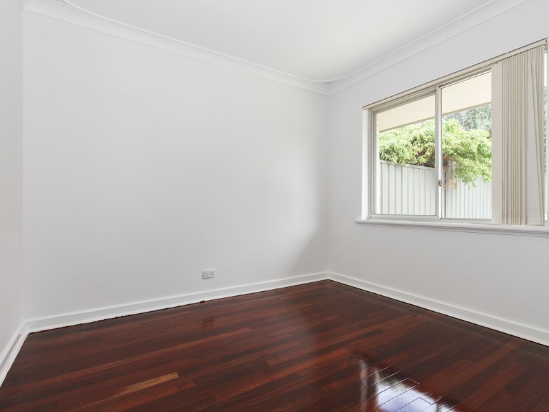 227B Hamilton Road, Coogee WA 6166