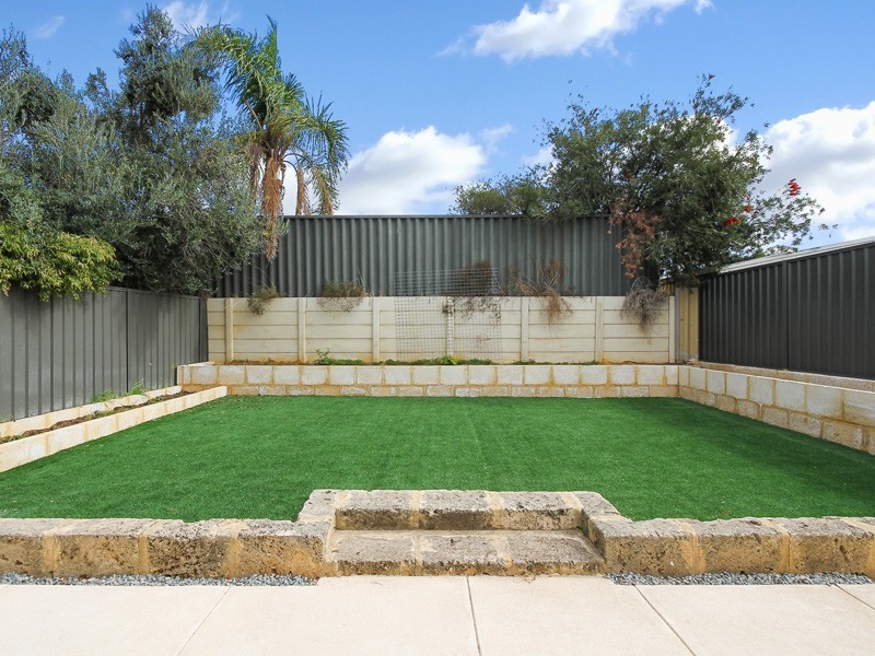 227B Hamilton Road, Coogee WA 6166