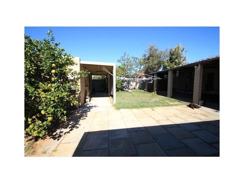 16 Ingram Street, Hamilton Hill WA 6163