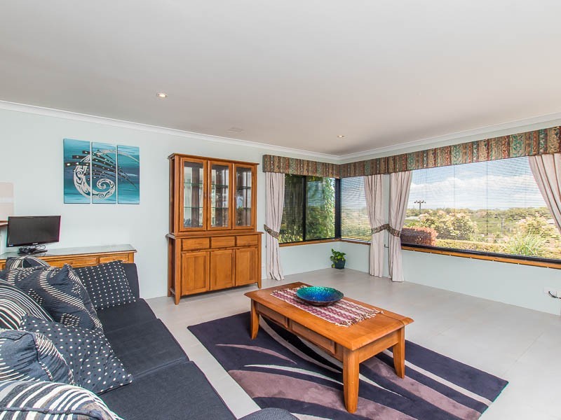 3 Mayor Road, Coogee WA 6166