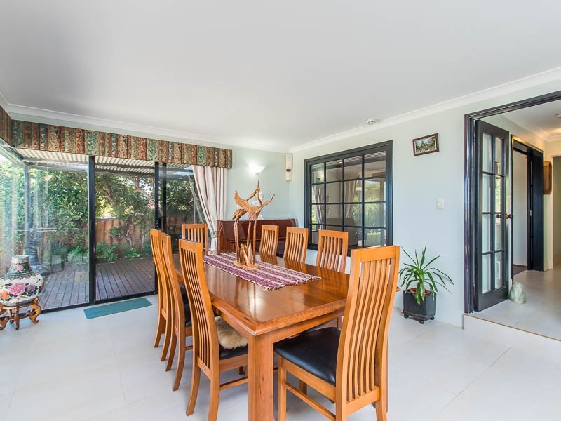 3 Mayor Road, Coogee WA 6166