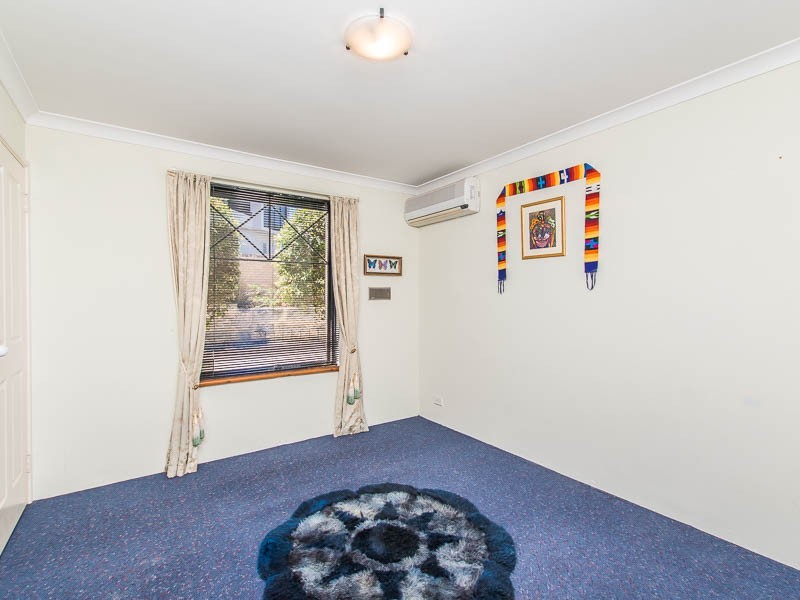 3 Mayor Road, Coogee WA 6166