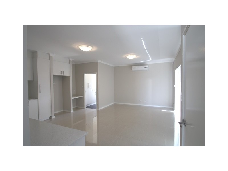 3/21 Edeline Street, Spearwood WA 6163