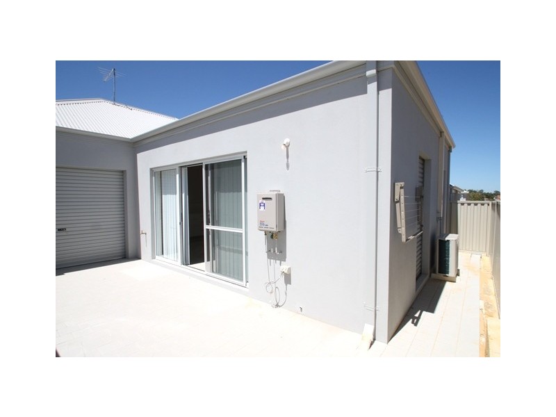 3/21 Edeline Street, Spearwood WA 6163