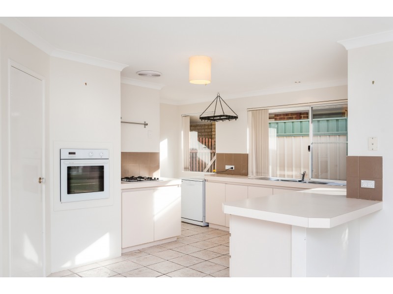 296 Hamilton Road, Spearwood WA 6163