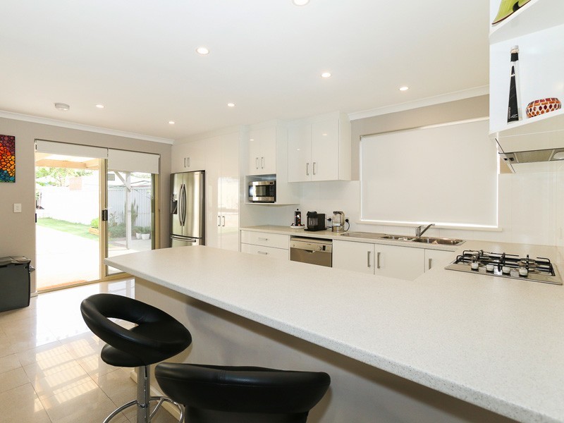 14A Drury Street, Willagee WA 6156