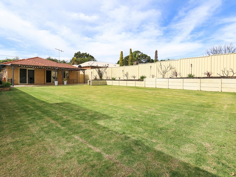 14A Drury Street, Willagee WA 6156