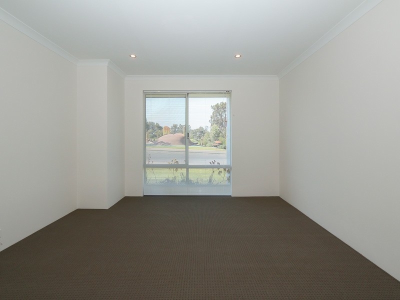 115 Litchfield Circle, Wandi WA 6167