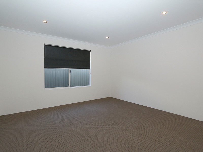 115 Litchfield Circle, Wandi WA 6167