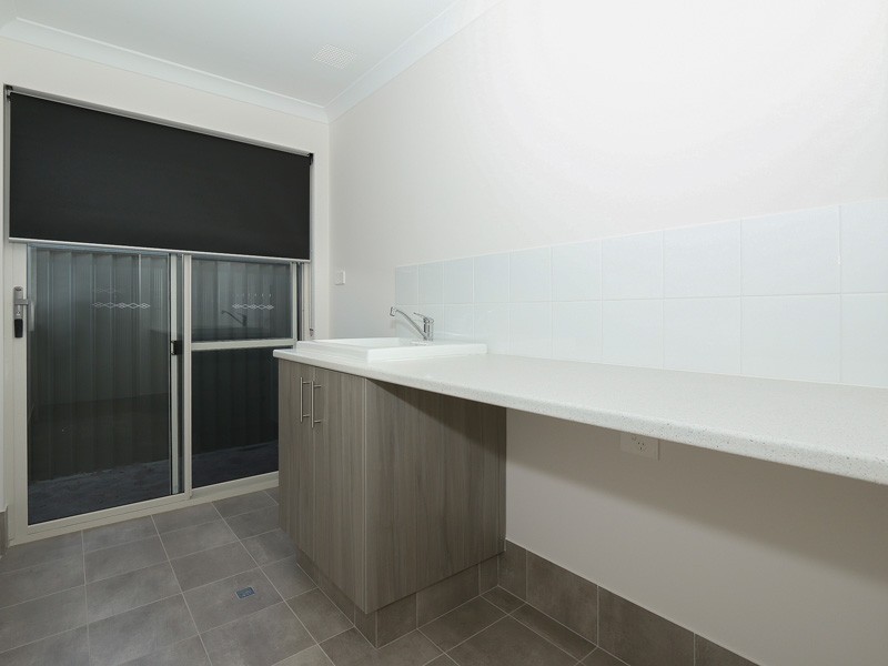 115 Litchfield Circle, Wandi WA 6167