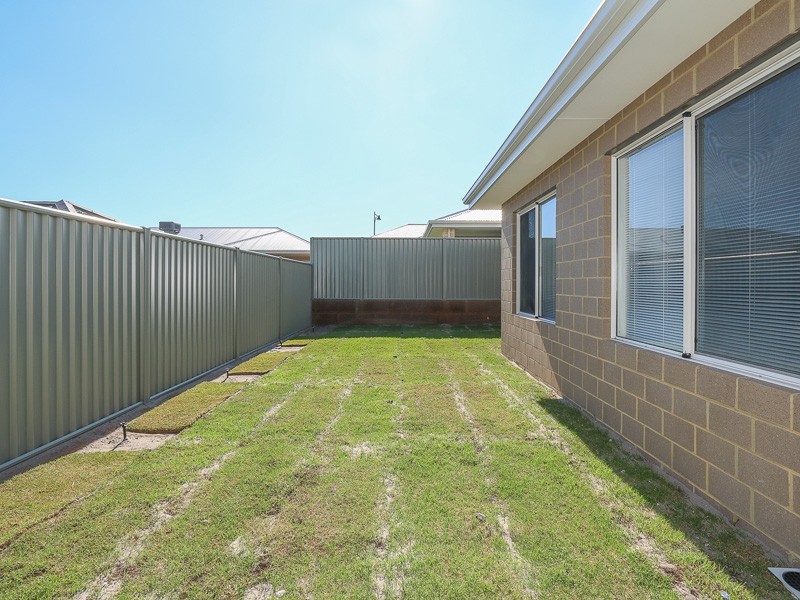 115 Litchfield Circle, Wandi WA 6167