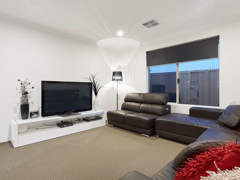 115 Litchfield Circle, Wandi WA 6167